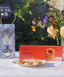 Bánh xốp ngàn lớp mứt việt quất đỏ M&S