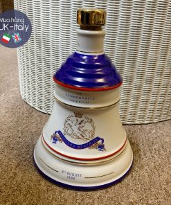 Bình whisky Wade kỉ niệm ngày sinh công chúa Beatrice