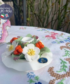 Chân cắm nến đúc hoa sứ nổi Aynsley