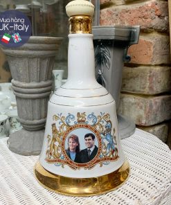 Decanter sứ whisky hãng Wade kỉ niệm hoàng tử Andrew và công chúa Sarah