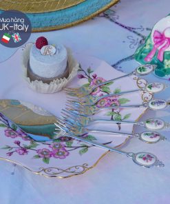 Bộ dĩa kèm thìa chia bánh mạ bạc gắn sứ hoa đồng nội c.1980
