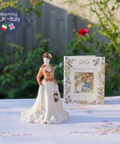 Cô sứ váy vàng nâu mùa thu hàng hiếm