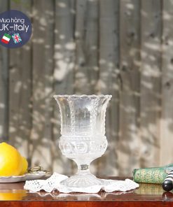 Lọ hoa thuỷ tinh xưa dáng chuông đẹp lạ