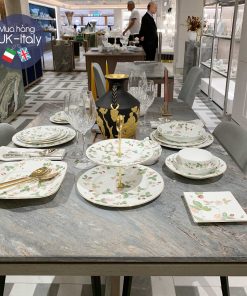 Bộ đĩa ăn Wedgwood dâu