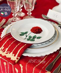 Khăn bàn Linen Luxe đỏ vẽ vàng ánh