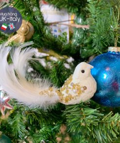 Chim trắng đính hạt lấp lánh