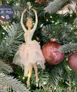 Cô tiên ba lê váy hồng trắng