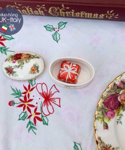 Hộp sứ oval hoa hồng quê cổ Royal Albert Old Country Roses
