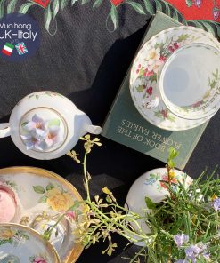 Bộ tách Duo Royal Albert hoa tháng 12